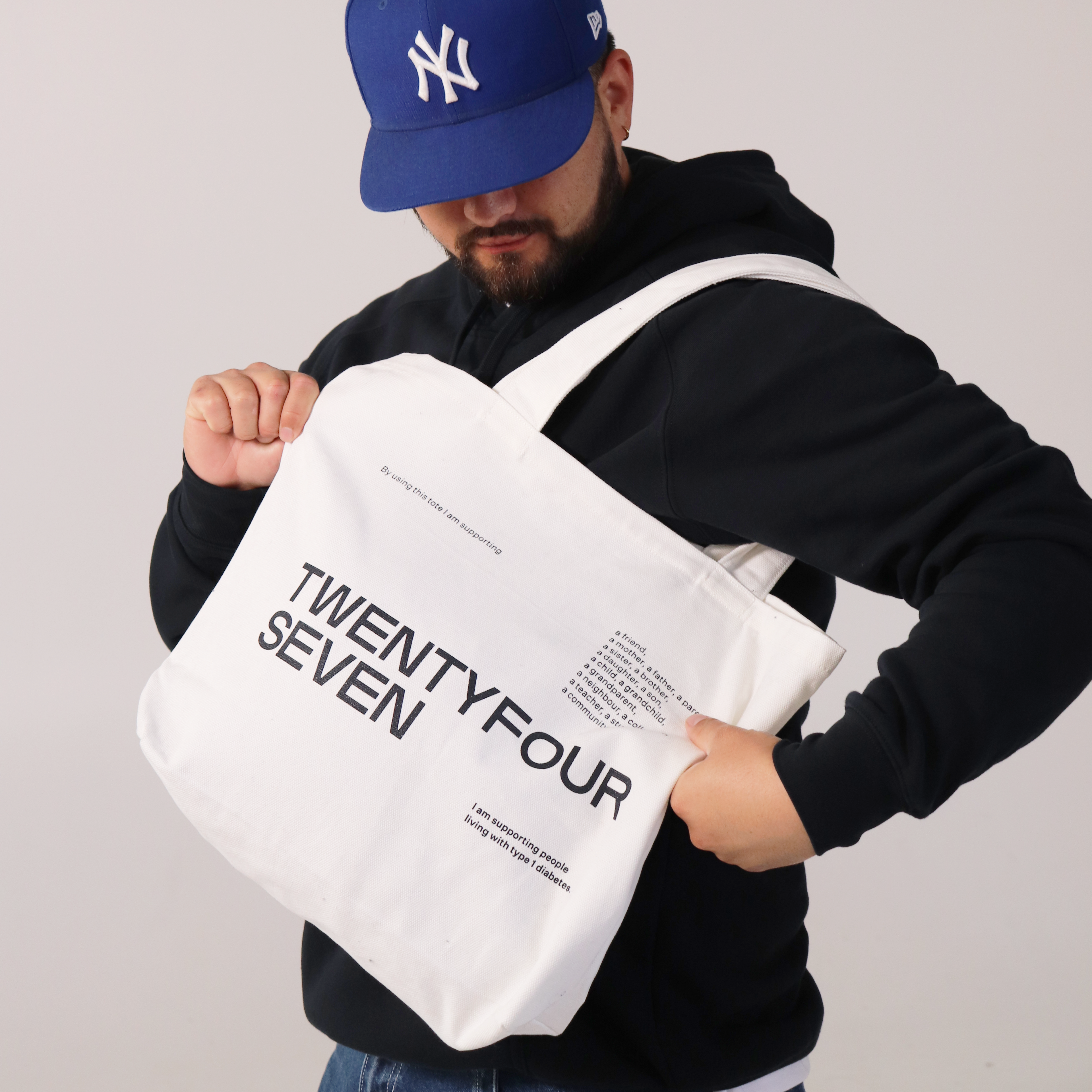 Tote bag